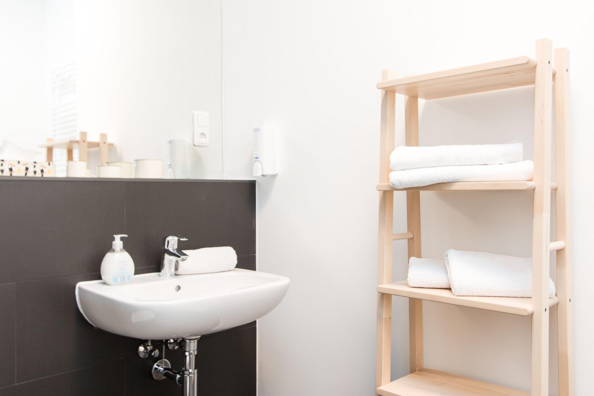 Appartement Primeflats - Aroser Allee Berlijn